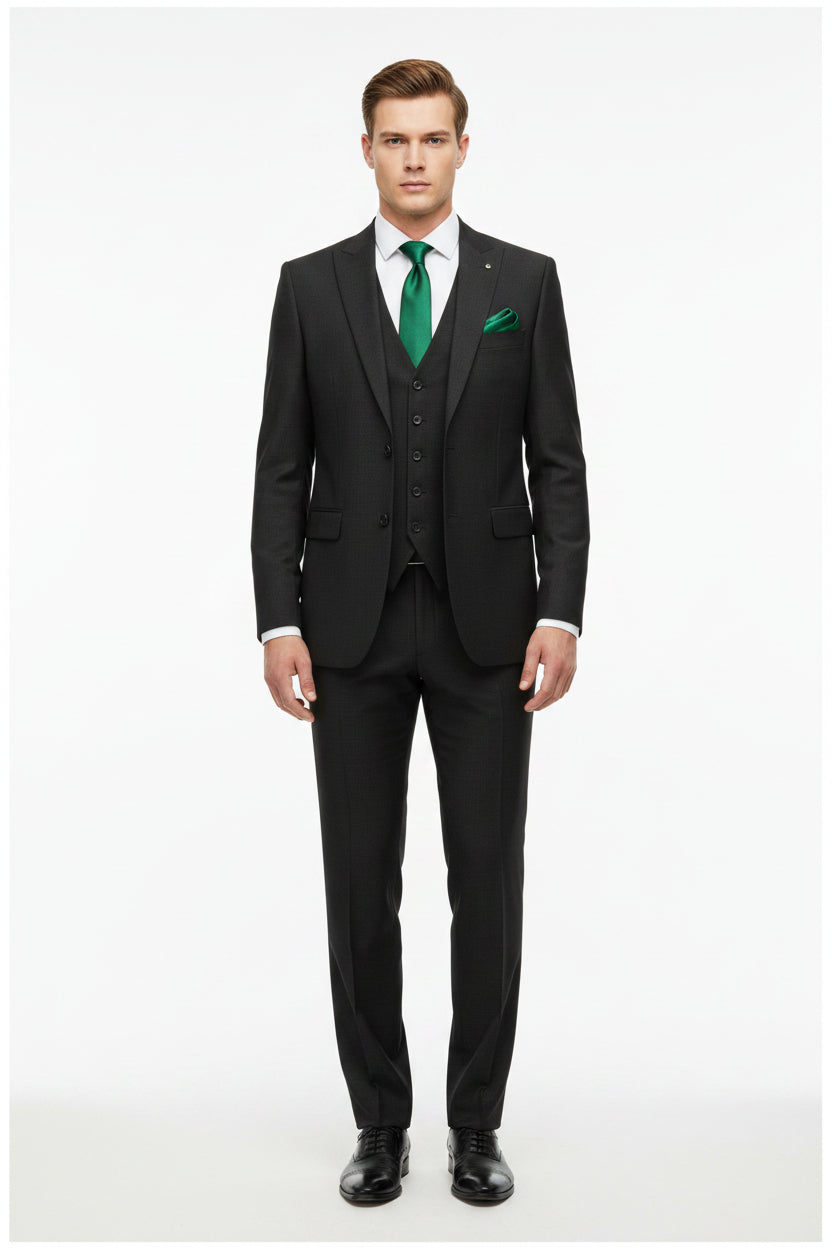 Raymond Luxurious Polywool Trousers and Suiting Fabric in Green Spinach, unstitched fabric with a textured weave, ideal for tailored suits.